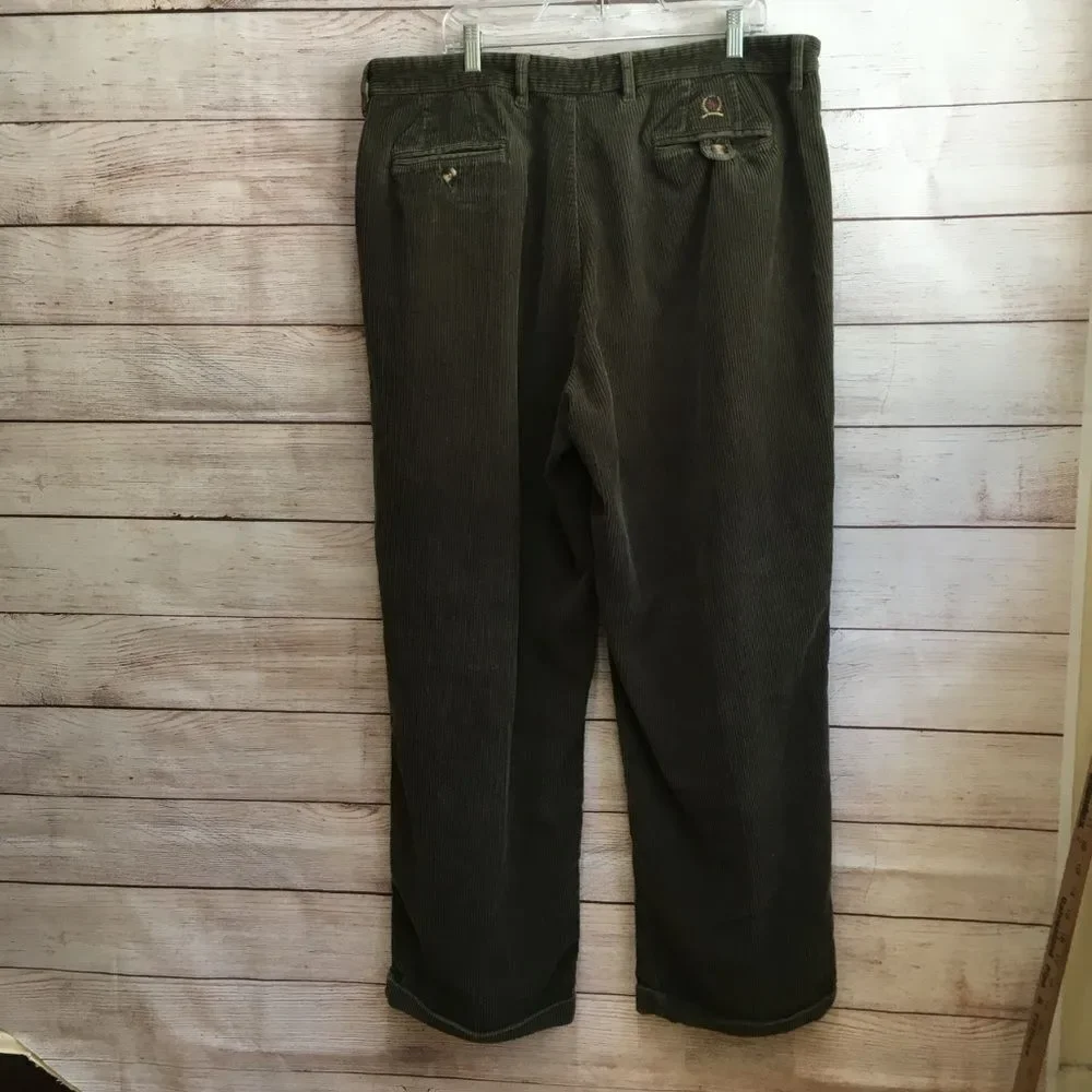 VINTAGE TOMMY HILFIGER‎ PANTS IN GREEN CORDUROY